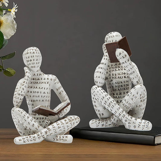 Escultura Decorativa Sentada Moderna – Casa Vanoa